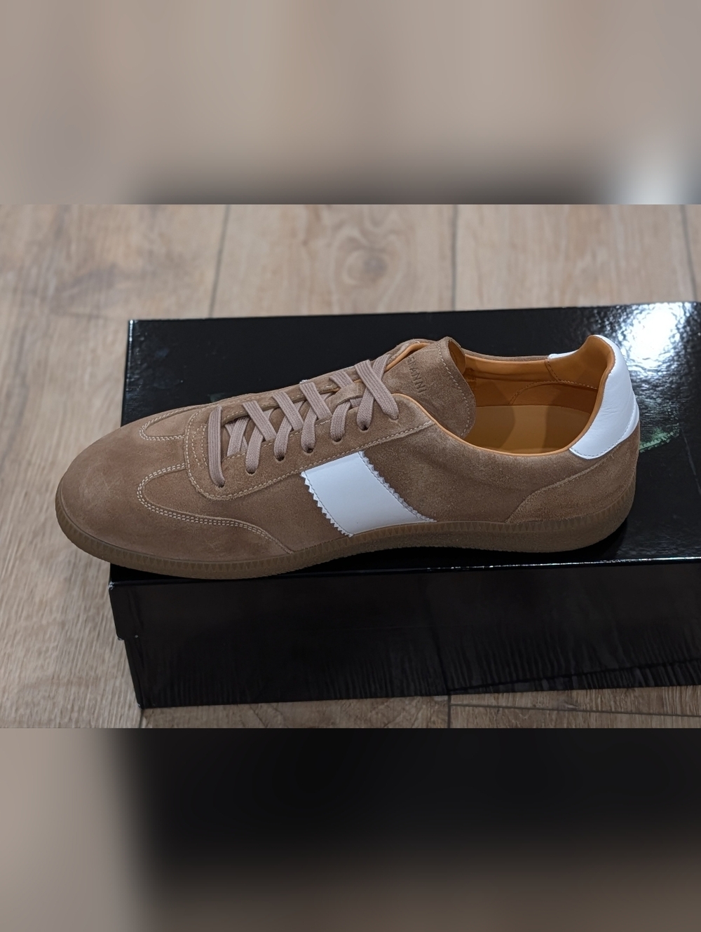 $498 Mens Magnanni "Meta" Leather Low-Top Sneakers Castoro/White US 10 - Picture 5 of 7